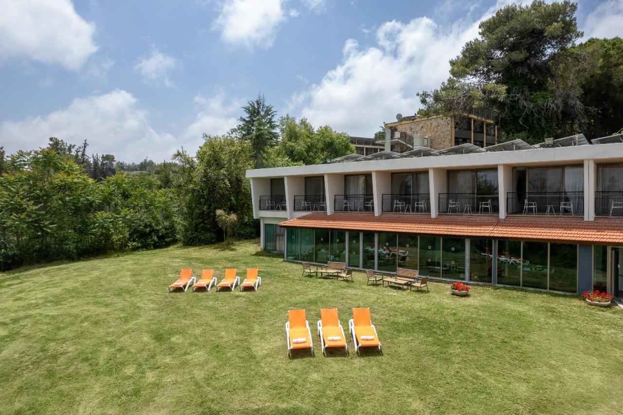 Hacienda Forest View Hotel