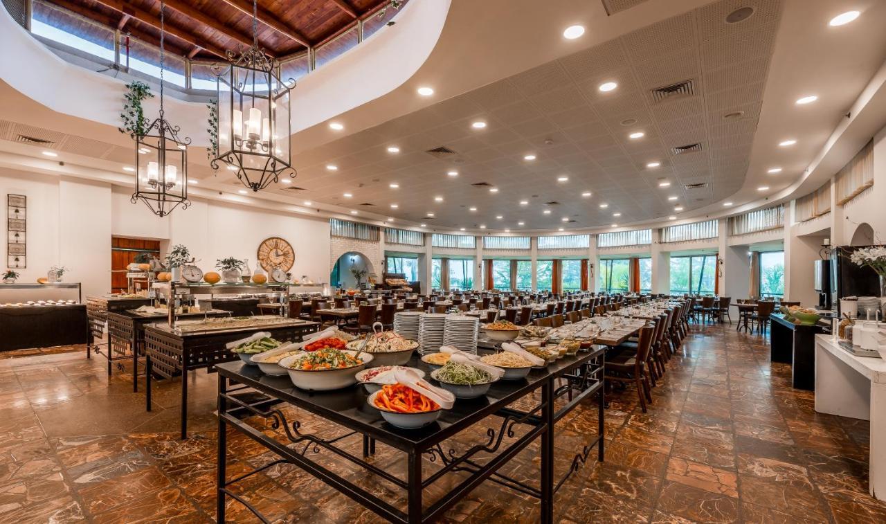 Hacienda Forest View Hotel Hotel